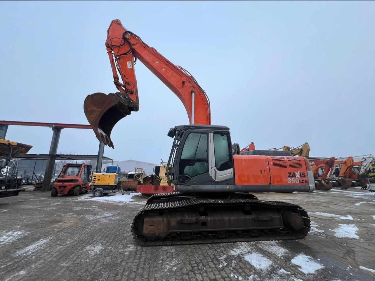 Tracked excavator prepared for earthmoving work